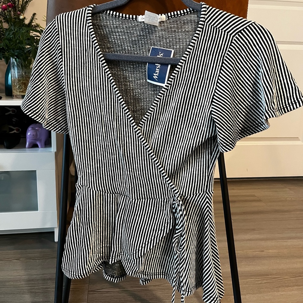 Cute stripped top